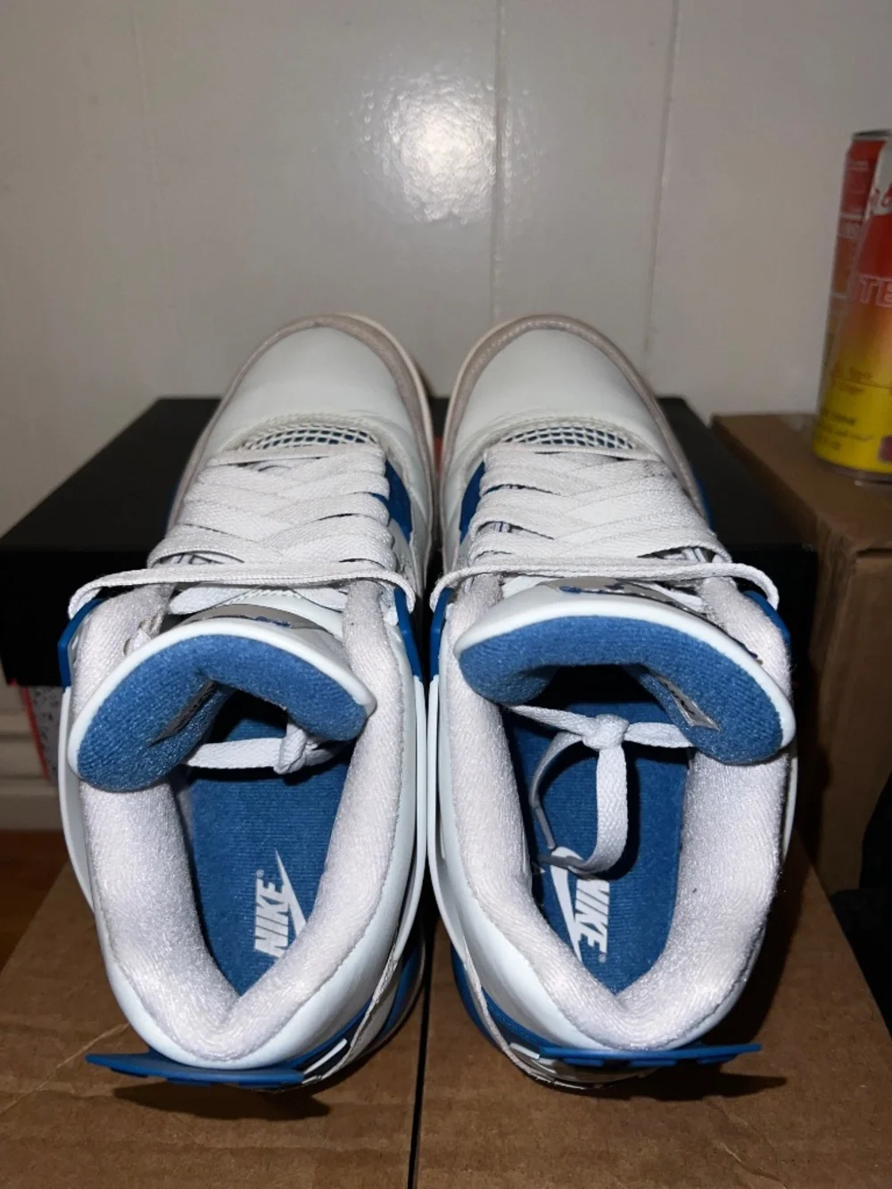 Size 8 - Air Jordan 4 Retro 2024 Military Blue (Pre-Owned, USED)
